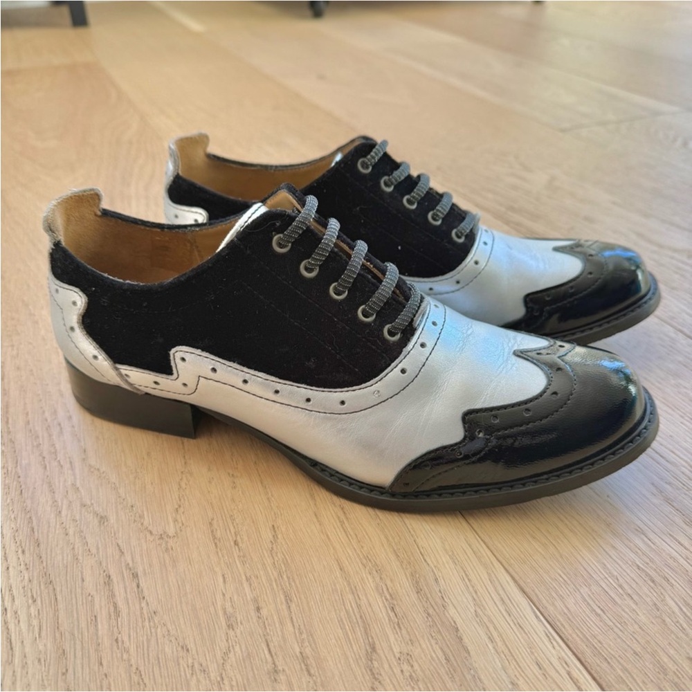 John Fluevog Biblio Cole Lace-up Wingtip Brogues Size 9.5 - Picture 9 of 13